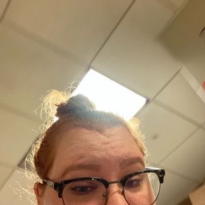 Meet your Posher, Diana